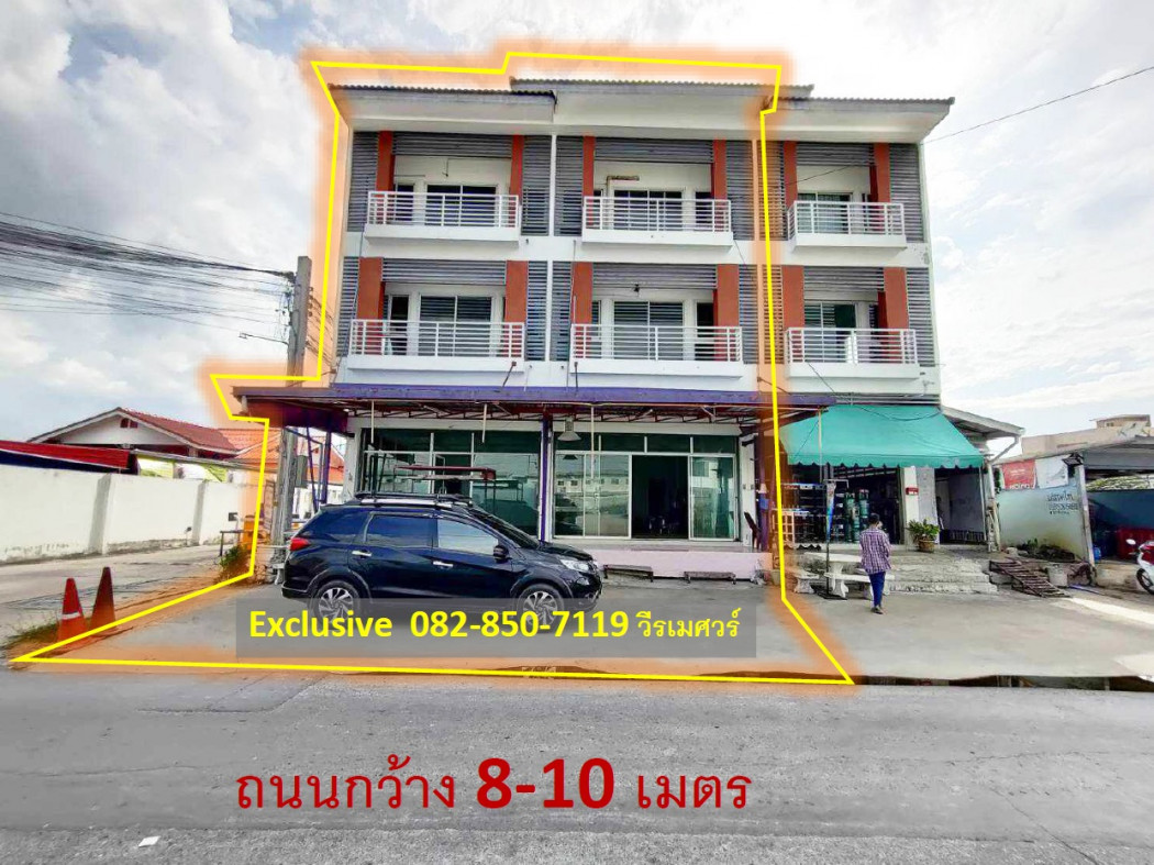 ขายตึกแถว อาคารพาณิชย์สมุทรปราการ สำโรง : ขาย ตึกแถว ถนนวัดศรีวารีน้อย ใกล้ ม.หัวเฉียว และ สนามบินสุวรรณภูมิ เนื้อที่ 20.6 ตร.ว. 3 ห้องนอน 3 ห้องน้ำ ต่อเติมพิเศษโรงรถและหลังบ้าน