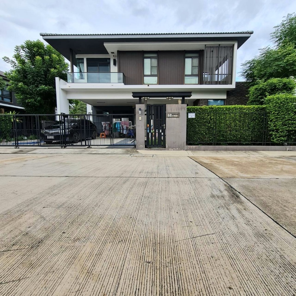 ขายบ้านบางนา แบริ่ง ลาซาล : JJ459 ขาย หมู่บ้านมัณฑนา บางนา กม.7 ซอยเมืองแก้ว