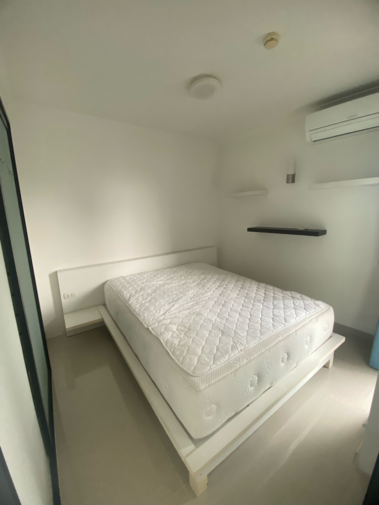 ให้เช่าคอนโดสุขุมวิท อโศก ทองหล่อ : ห้องรีโนเวทใหม่ น่าอยู่มาก Le Cote Sukhumvit 14 1 Bedroom 1 Bathroom 36 Sqm เพียง 15,000 บาทเท่านั้น