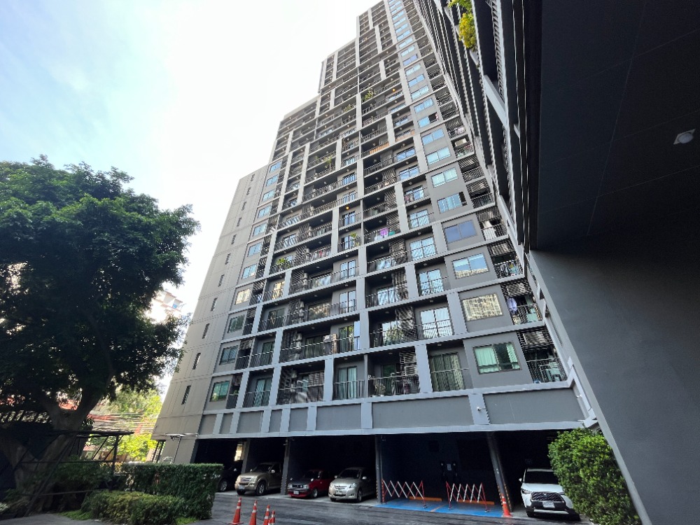 For SaleCondoSathorn, Narathiwat : The Seed Mingle, 18th floor, 27.45 sq m.