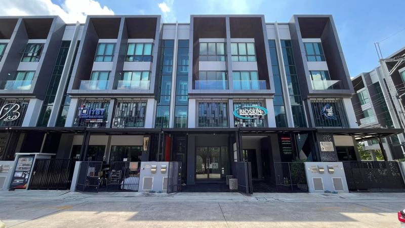 For SaleHome OfficeVipawadee, Don Mueang, Lak Si : 🚩For Sale🚩JW Home Office with Glass elevator, Near SRT Don Mueang , Next to Songprapha-Don Mueang Road
