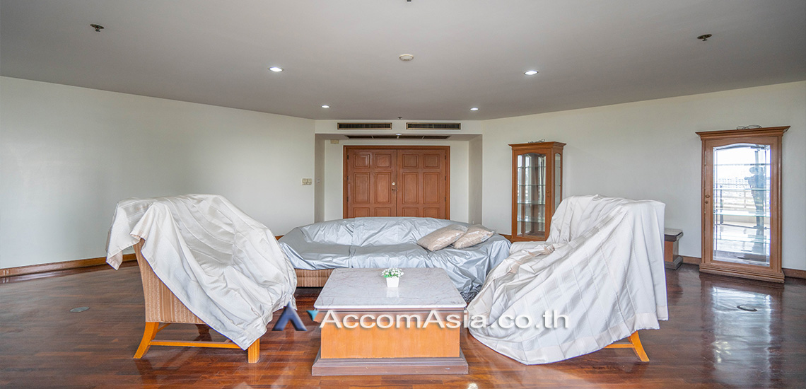 For RentCondoSukhumvit, Asoke, Thonglor : Pet-friendly | 3 Bedrooms Condominium for Rent in Sukhumvit, Bangkok near BTS Phrom Phong at Ruamsuk (AA30910)