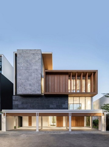 For SaleHouseKaset Nawamin,Ladplakao : HS631 Luxurious 4-story detached house for sale, The Primary V Kaset-Nawamin project, next to the main road, near Ekkamai-Ramindra Expressway.