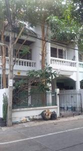 For RentTownhouseRama3 (Riverside),Satupadit : 2-story townhouse, Pattra Villa (Rama 3 Soi 23 or Charoen Rat 7, Intersection 11), corner room, 30 square meters.