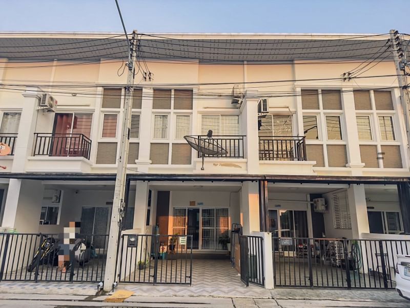 For SaleTownhousePattaya, Bangsaen, Chonburi : House for sale in Bang Saen zone Bang Saen Wana Village, bypassing Nong Mon