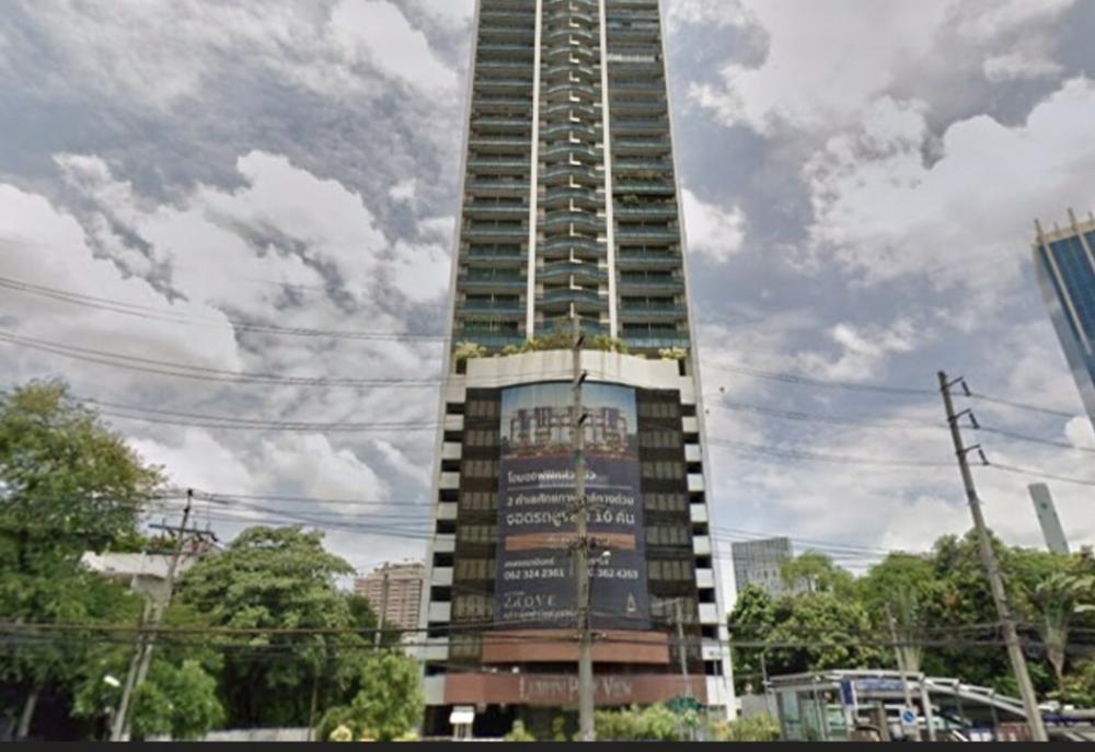 For RentCondoKhlongtoei, Kluaynamthai : Condo for rent, Lumpini Park View, corner of Rama IV Road and Sathorn Road. Opposite One Bangkok, size 36 sq m, rent 19,000 baht (with washing machine)