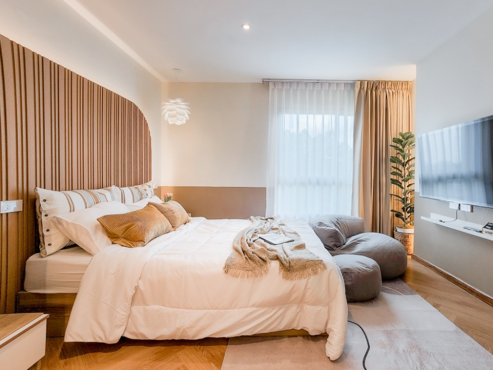 ขายคอนโดเสรีไทย-นิด้า : ขายคอนโด ไมล์สโตน เสรีไทย 🏡 ห้องใหญ่ หลังมุม ชั้น 7 วิวสวน ตกแต่งใหม่ 📍ใกล้เดอะมอลล์ บางกะปิ และ แฟชั่นไอซ์แลนด์
