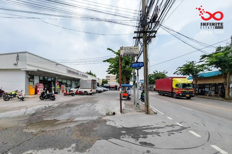 For SaleLandEakachai, Bang Bon : Empty land for sale, 684 square meters, Phutthabucha Road, Soi Phutthabucha 23