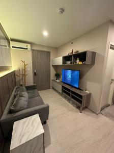 For SaleCondoVipawadee, Don Mueang, Lak Si : 🌟Condo for sale🌟 “Knightsbridge Phahonyothin Interchange” [Room 1Bed, size 29.39 sq m.] Beautiful room, fully furnished, good price!📍Opposite Lotus Laksi Next to the Pink + Green Line MRT.
