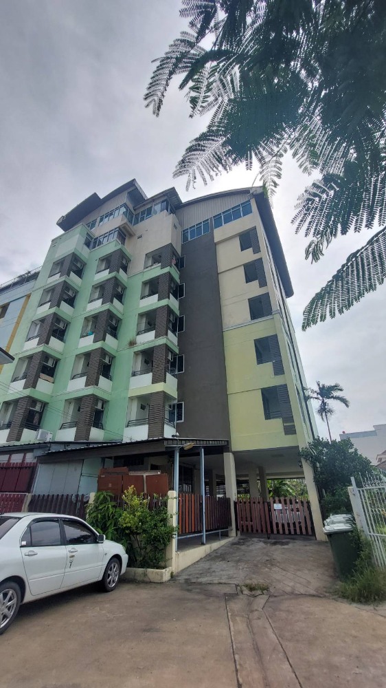 For SaleBusinesses for saleChaengwatana, Muangthong : 8-story apartment for sale, Prachaniwet 3 area, good location, 100 sq m., easy in and out, parking available.