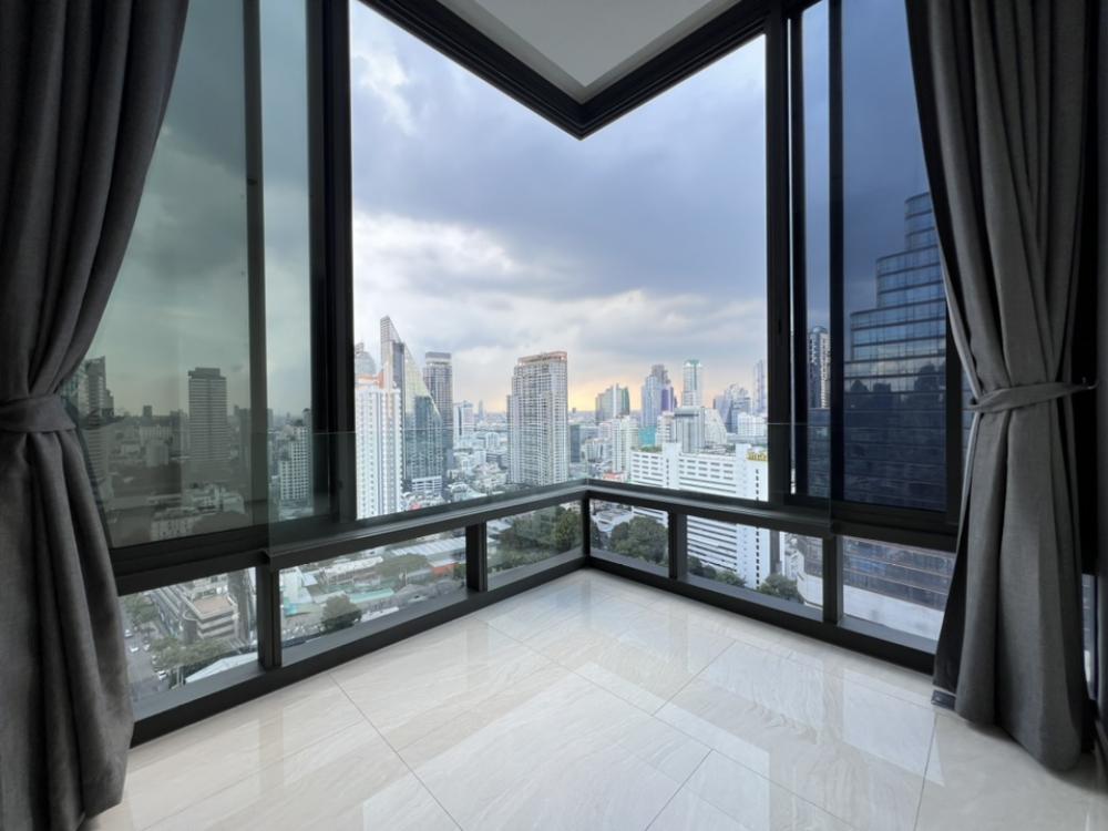 ขายคอนโดสีลม ศาลาแดง บางรัก : 2 Bed ชั้นสูง พื้นบันได‼️72SQM วิวสวยมาก ราคาดีที่สุด ซื้อตรงจากโครงการ‼️ ห้องใหม่