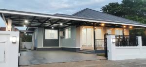 For SaleHouseLampang : Single-storey detached house for sale, Raybella Home project, beautiful, luxurious, modern looking, large house, near Lampang Airport, Phra Bat Subdistrict, Lampang.