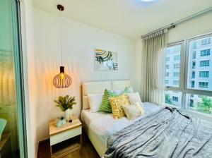 For SaleCondoVipawadee, Don Mueang, Lak Si : ✅ The best value room on Navibhavadi Don Mueang has arrived!! Fully furnished and ready to move in, there is a refrigerator and air conditioner in the bedroom.