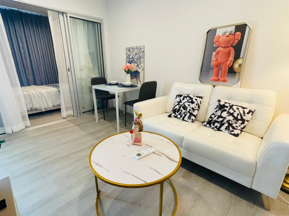 For RentCondoPinklao, Charansanitwong : **Condo for rent Ideo Charan 70 Riverview**18,000 baht/month (Tel&Line : 0970172080)