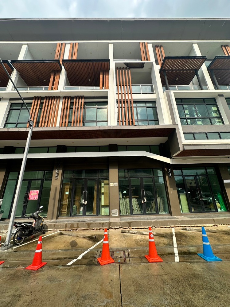 ขายตึกแถว อาคารพาณิชย์เอกชัย บางบอน : ขายตึกแถวติดถนน เอกชัย 2 คูหาไม่ทะลุ
