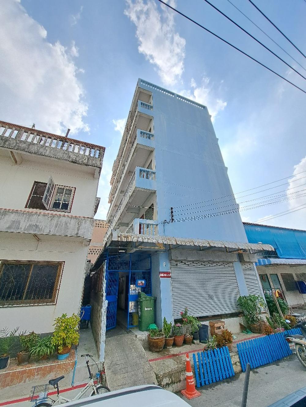 For SaleBusinesses for saleSamut Prakan,Samrong : Apartment for sale, 5 floors, 20 rooms, Likhit 7, Bang Phli.