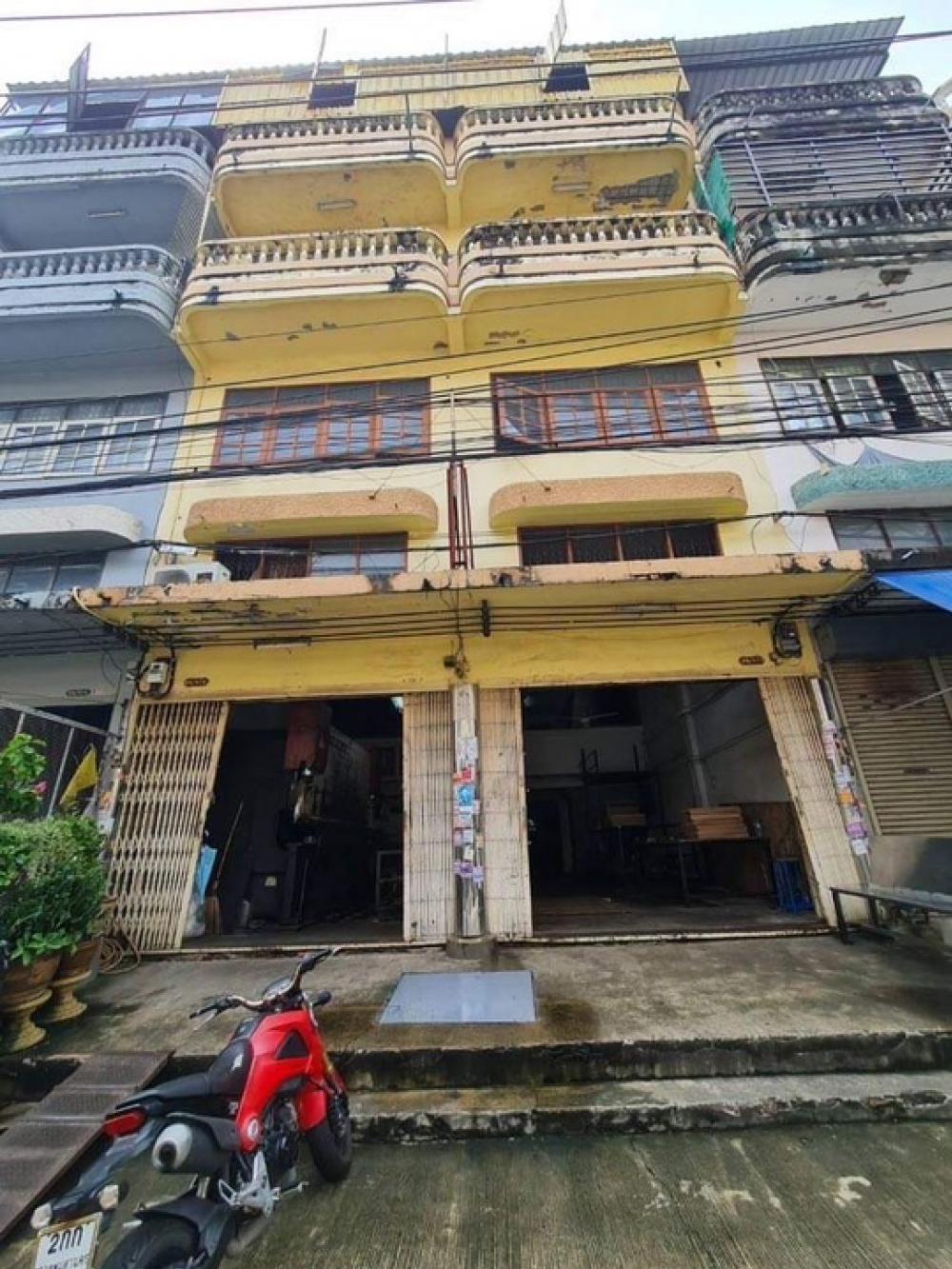 For SaleShophouseEakachai, Bang Bon : Ekachai 76 commercial building for sale, good location, 2 units.