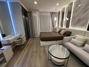 ให้เช่าคอนโดรัชดา ห้วยขวาง : For Rent 💜 Soho Bangkok Ratchada 💜 (Property Code #A23_11_0967_2 ) Beautiful room, beautiful view, ready to move in.