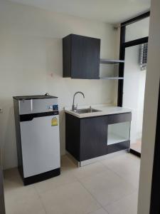 For SaleCondoEakachai, Bang Bon : Luxurious condo, comfortable living, THE LUX Condominium, Ekachai Rd.