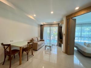 ขายคอนโดพัทยา บางแสน ชลบุรี สัตหีบ : [PB386]🚩ขายคอนโดหรู City Garden Tropicana Condominium นาเกลือ พัทยา จ.ชลบุรี***ทำเลดีที่สุดชั้นล่างติดสระน้ำ***