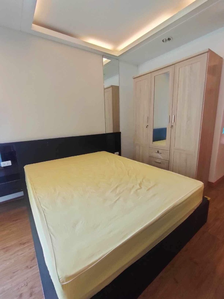 For RentCondoLadprao, Central Ladprao : ★ Abstract Phaholyothin Park ★ 25 sq m., 19th floor (studio), ★ near MRT Phaholyothin ★ near Lotus, Central Ladprao, Union Mall ★ Many amenities ★ Complete electrical appliances