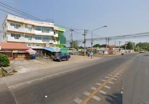 For SaleShophouseSamut Songkhram : LungPerm Market SamutSongkhram For Rent-Sell nice and outstanding commercial building 3 and a half f