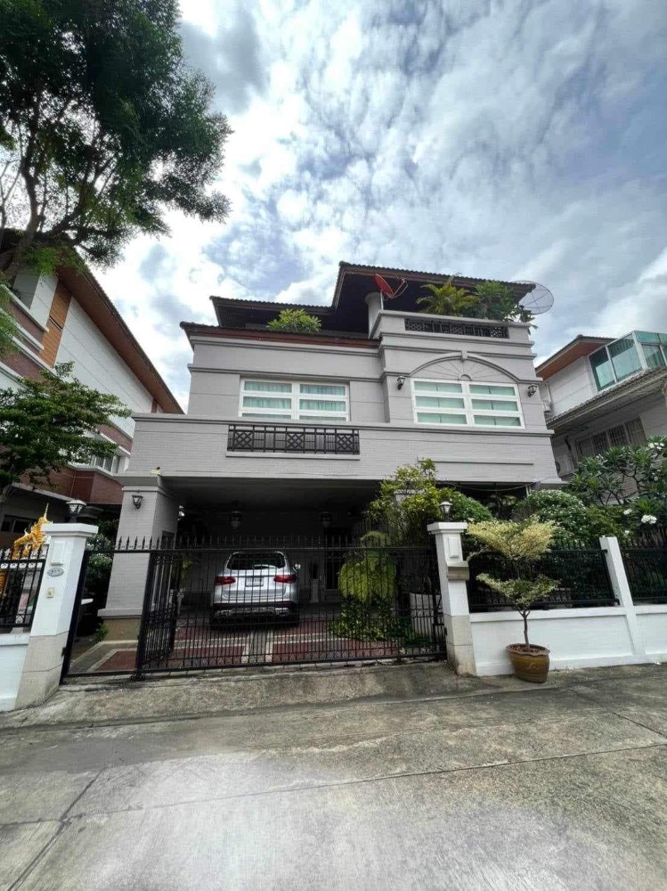 For SaleHouseAri,Anusaowaree : Beautiful house, pleasing to the eye ✨ Single house, Chalatha Village, Soi Areesampan, 1 / 3 bedrooms (for sale), Detached House Chalatha Soi Areesampan 1 / 3 Bedrooms (FOR SALE) Nub578