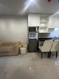 ขายคอนโดบางซื่อ วงศ์สว่าง เตาปูน : ขายคอนโด Rich Park เตาปูน 28 ตรม 1bedroom 2,190,000 baht 0958195559