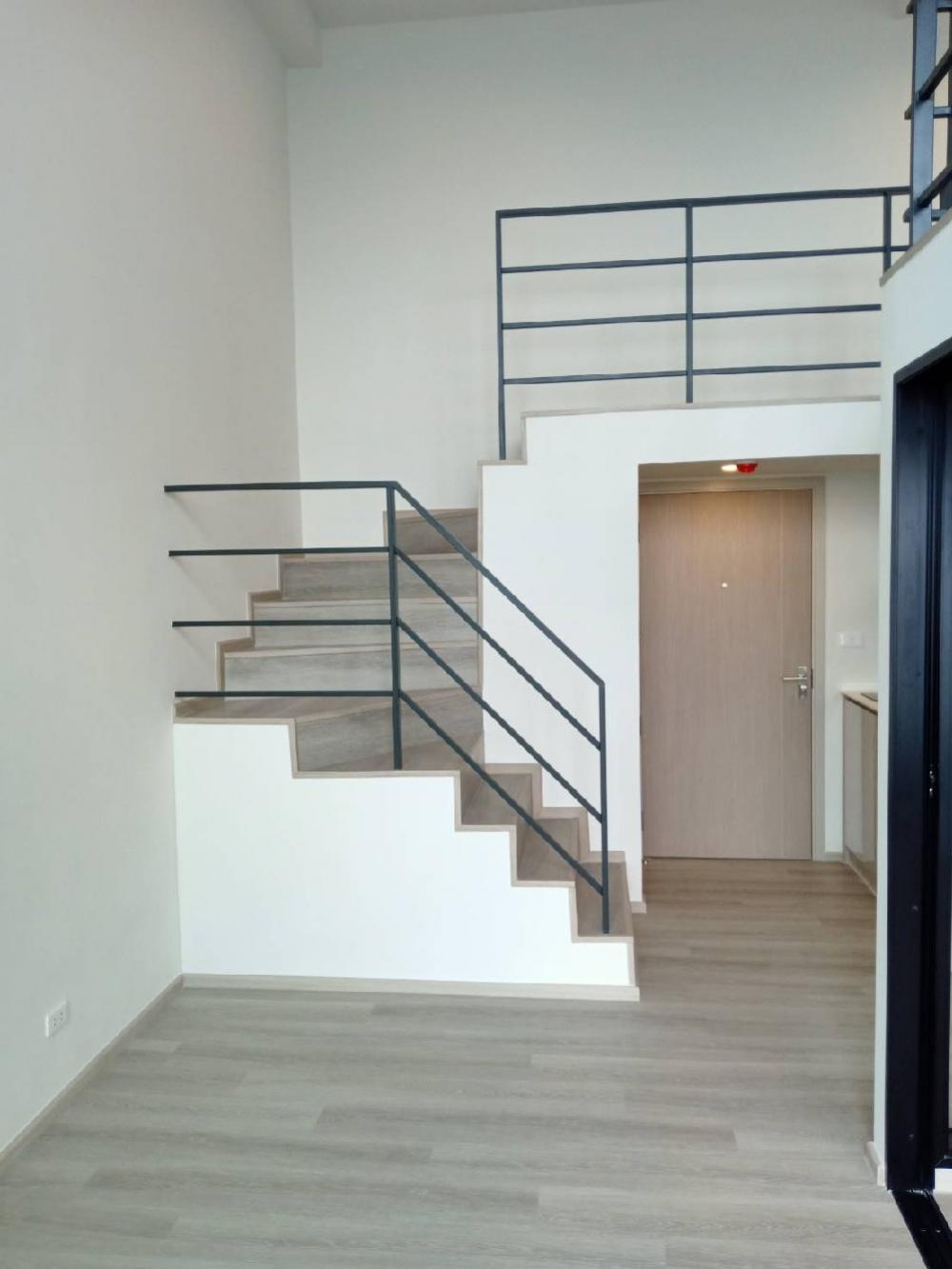 For SaleCondoPinklao, Charansanitwong : 🌇💥 💥 Sale 💥💥 Hybrid room, beautiful view, very special price..Free All 3 things 📲 061 639 5225🌉 **Ananda Freelance Agency**