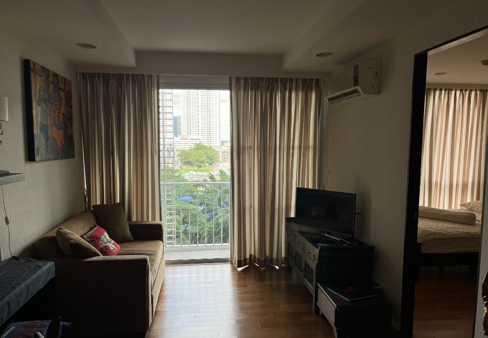 For SaleCondoLadprao, Central Ladprao : sell !! Project near BTS only 550 meters Absttacts Phahonyothin Park