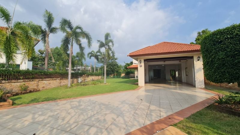 ขายบ้านระยอง : SALE : 6,800,000 BAHT  LOCATION ; EASTERN STAR GOLF, BANCHANG RAYONG