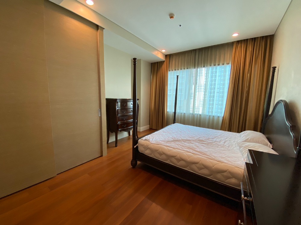 For SaleCondoSukhumvit, Asoke, Thonglor : 📌For Sale !! 🔥Big room like having a house, Condo Bright Sukhumvit 24 ✅ near Emporium, BTS Phrom Phong, best price!!