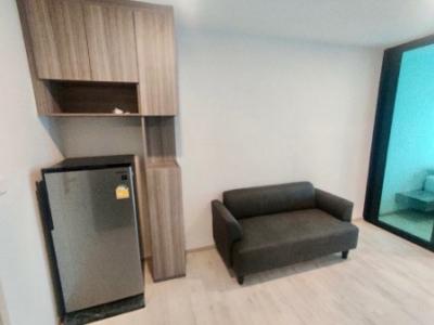 For RentCondoBangna, Bearing, Lasalle : Condo For Rent | The Best Value with Walk-In Closet “The Origin Sukhumvit 105” 28 Sq.m. Near BTS Bearing and MRT Sri Lasalle