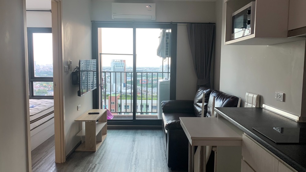 For RentCondoPattanakan, Srinakarin : Condo for rent in Rich Park @Triple Station (Huamark Station) (SA-01)