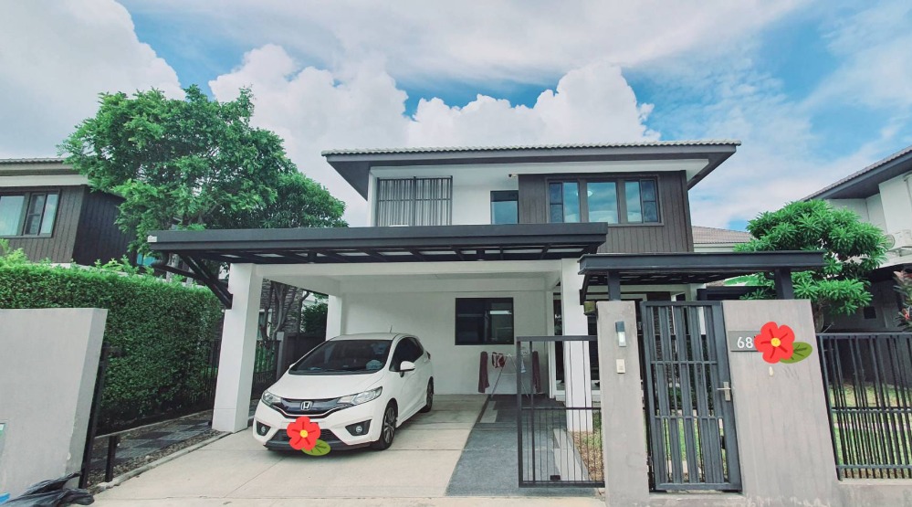 For RentHouseLadkrabang, Suwannaphum Airport : Single house for rent, beautifully decorated, luxuriously decorated, air conditioned, fully furnished, 4 bedrooms, 3 bathrooms, rental price 70,000 baht per month, Bangna Km 7 Road.