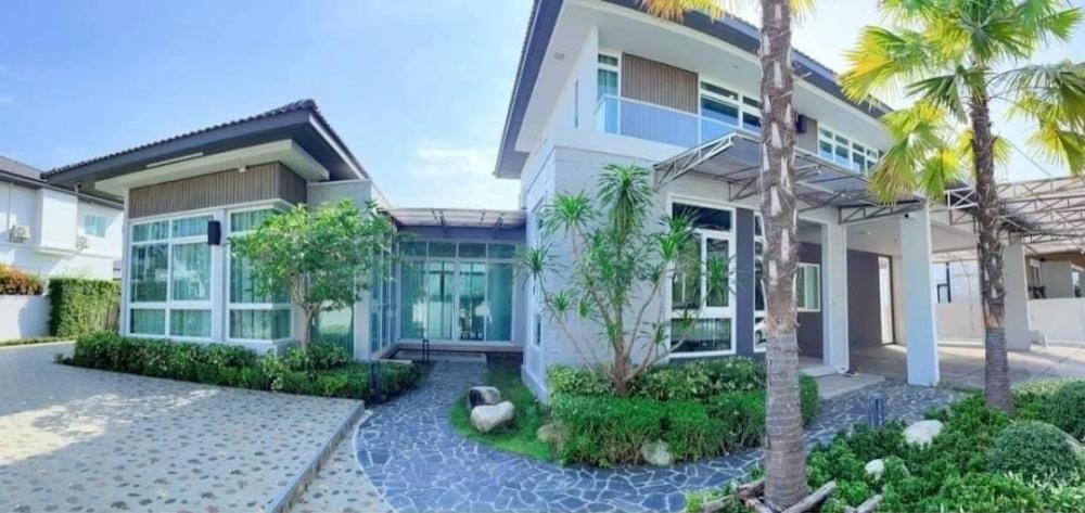 ขายบ้านบางแค เพชรเกษม : ลดสุดพิเศษ บ้านสีวลี เพชรเกษม 69  Fully Furnished   130.7ตร.ว. พร้อมอยู่ บ้านคุณภาพจากแลนด์แอนด์เฮ้าส์   บ้านใหม่ไม่เคยอยู่ หน้าบ้านไม่ชนใคร Type นี้หลังสุดท้าย