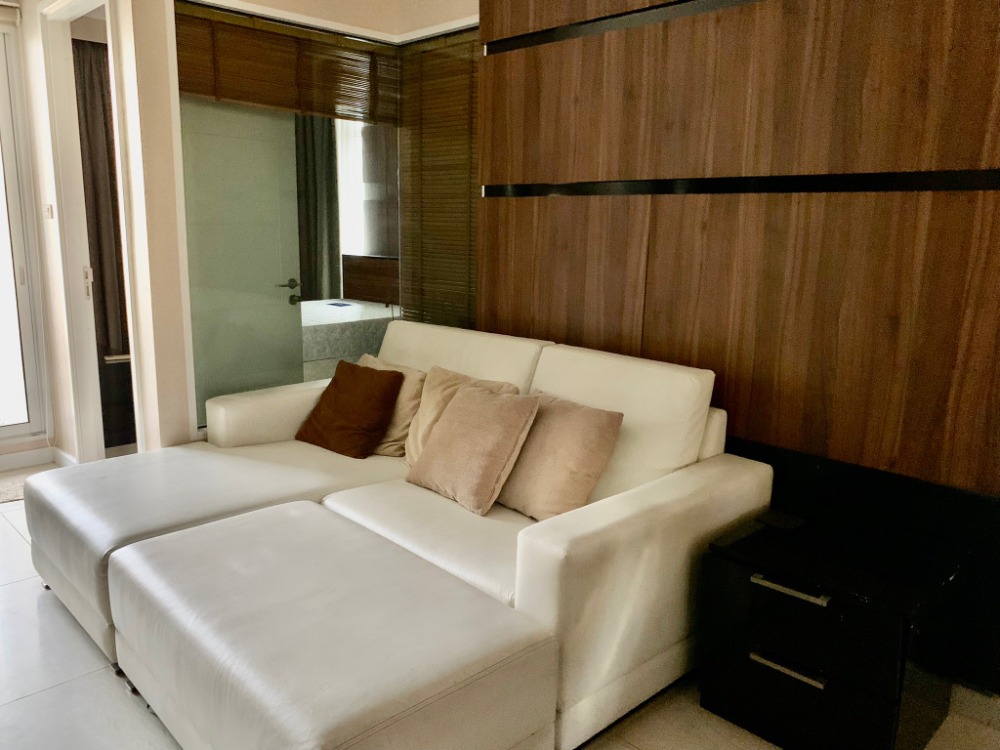 For RentCondoSathorn, Narathiwat : [L231117003] For rent Ivy Sathorn 10, 1 bedroom, size 40 sq m, special price, ready to move in!!!