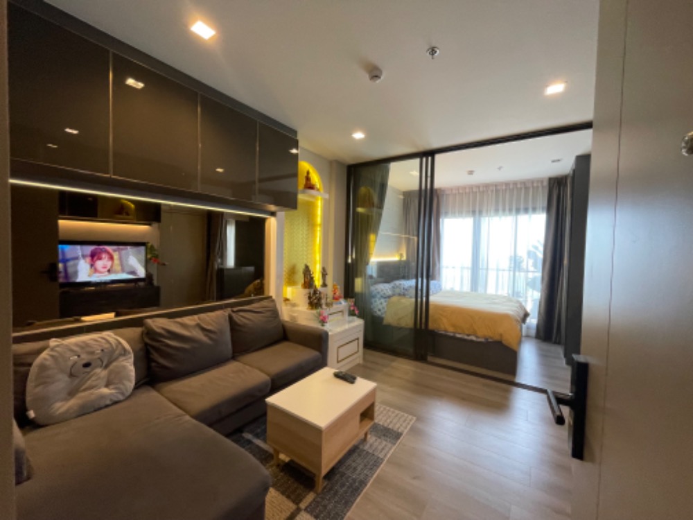 For SaleCondoRattanathibet, Sanambinna : Politan Aqua, 51st floor (30 sq m.), selling cheaper + free furniture, Built-in SB, complete electrical appliances.