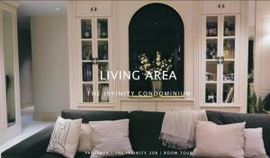For SaleCondoSathorn, Narathiwat : 6611457 Luxury condo for sale, The Infinity Condo project. Condo next to the BTS Skytrain entrance, Chong Nonsi Station.
