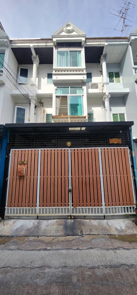 For SaleTownhouseBang Sue, Wong Sawang, Tao Pun : 📌Townhome for sale near Mrt Testpun❗️200 meters
