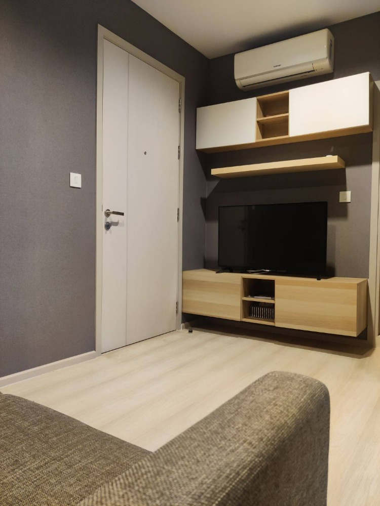 For SaleCondoOnnut, Udomsuk : 🔥 Owner urgent sale, Life Sukhumvit 48, Building S, 20th floor, size 30 sq m, 1 bedroom, 1 bathroom, price 3.5 million 🔥 High floor, open view, near BTS Phra Khanong, price negotiable, if interested, inquire 064-5861784, Line : 2566BC