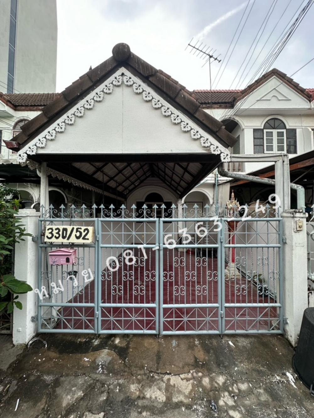 ให้เช่าบ้านบางซื่อ วงศ์สว่าง เตาปูน : ทาว์เฮ้าส์ให้เช่าใกล้พระจอมเกล้าพระนครเหนือ