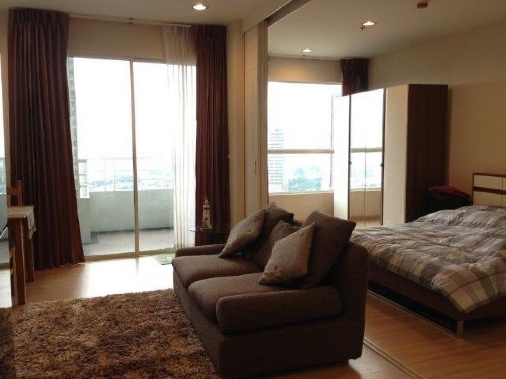 For RentCondoWongwianyai, Charoennakor : For rent at  The Light House Sathorn - Chareonnakorn  Negotiable at @home567 (with @ too)