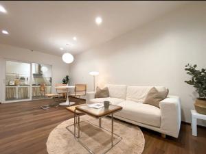 For SaleTownhouseEakachai, Bang Bon : Ready for sale, beautiful house, good location, next to the main road 🔥 The Exclusive Sathorn-Kanlapaphruek 🔥