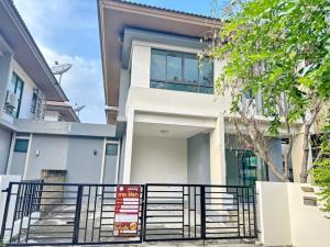 For SaleHouseNawamin, Ramindra : Semi-detached house for sale, Prompat Prime, size 40.7 sq m, Khlong Sam Wa District, near Fashion Island.