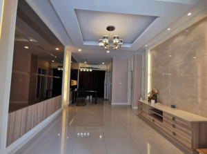 For SaleTownhouseYothinpattana,CDC : Townhome Baan Klang Muang Essence Rama 9 - Ladprao / 3 bedrooms (sale with tenant), Baan Klang Muang S-Sense Rama 9 - Ladprao / Townhome 3 Bedrooms (SALE WITH TENANT) RUK087