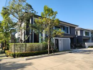 For SaleHousePinklao, Charansanitwong : New house, The City Pinklao-Borom 2, corner plot, 105.8 sq m., large size house, 388 sq m., 4 bedrooms, 5 bathrooms, special price.