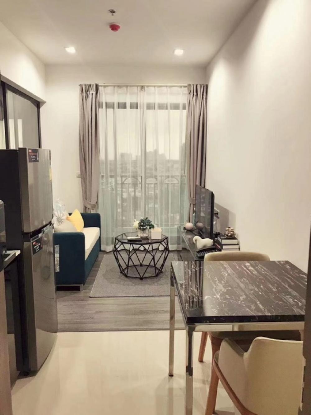 For RentCondoWongwianyai, Charoennakor : The rich Sathorn-Taksin 🌵❄️30sqm floor 11 th ❄️🌵Ready to move in❄️