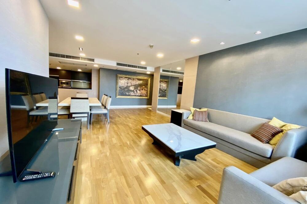For RentCondoSathorn, Narathiwat : Code C20230210732.......Urbana Sathorn for rent, 2 bedroom, 2 bathroom, high floor, furnished, ready to move in