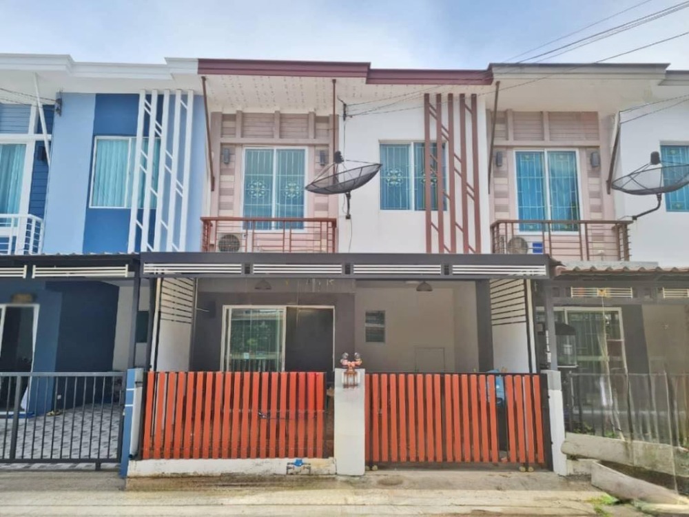 For SaleTownhouseSamut Prakan,Samrong : House for sale Pruksa ✅ Prime Srinakarin-Bangna ✅ Ready to sell immediately Phat 093.5462979